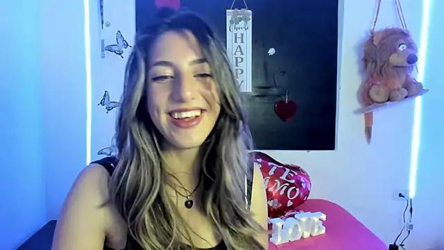 queen-natty from StripChat