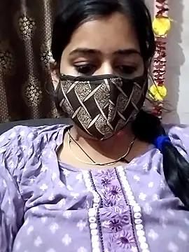 Queen467 from StripChat