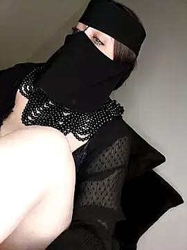 Queen_Amina from StripChat