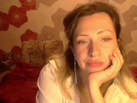 Queen_Daenerys from StripChat