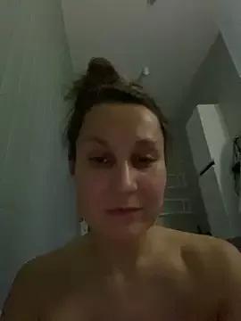 Queen_Dance from StripChat