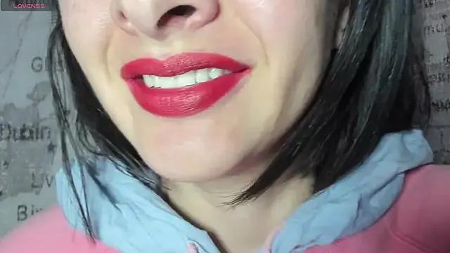 queen_fetish from StripChat