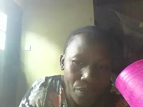 Queen_lady from StripChat is Freechat