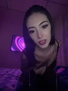 Queen_Laura_of_Command webcams show profile image 