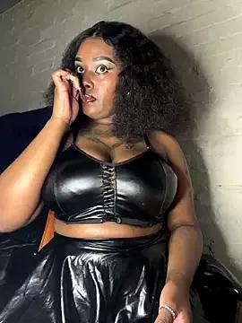 QUEEN_NOBUHLE_777 from StripChat