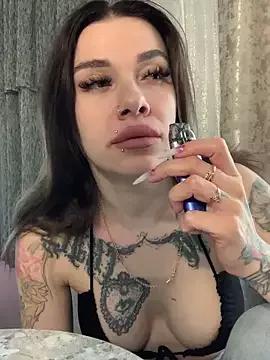 Explore our live girls sluts from our Custom and Multi clubs and checkout exclusive access to highly interactive content, such as shape, hair, titties, pussy type and many more.