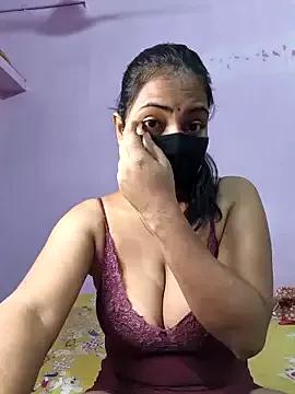 Queen_Shanayaa from StripChat