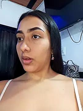Queen_sofya from StripChat