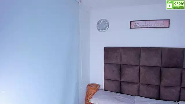 Queen_Violeet webcams show profile image 