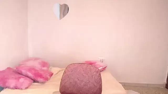 QueenEstefyFantasy from StripChat