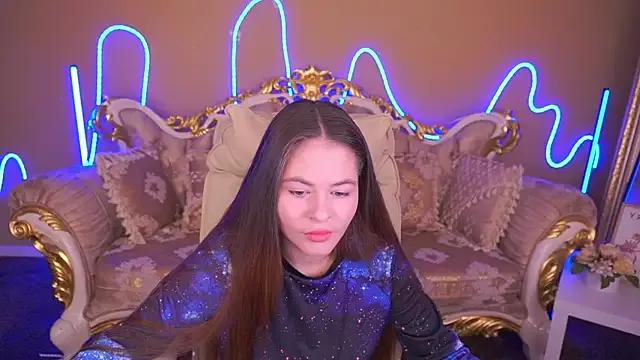 QueenEvieX from StripChat