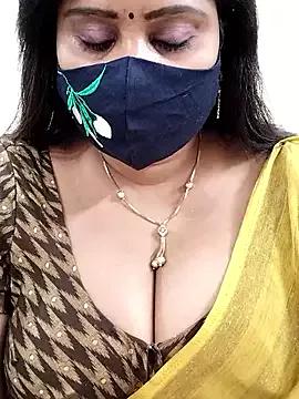 Queenflowerr webcams show profile image 