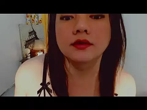 QueenieBrooks from StripChat