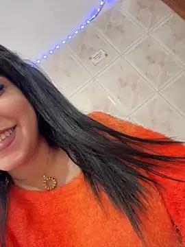 QueenLujaine from StripChat