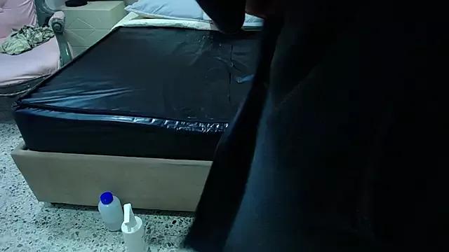 QueenMatturex from StripChat