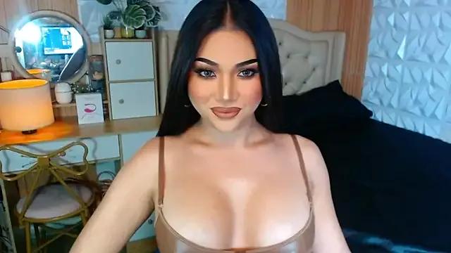 QueenMistressMaria from StripChat