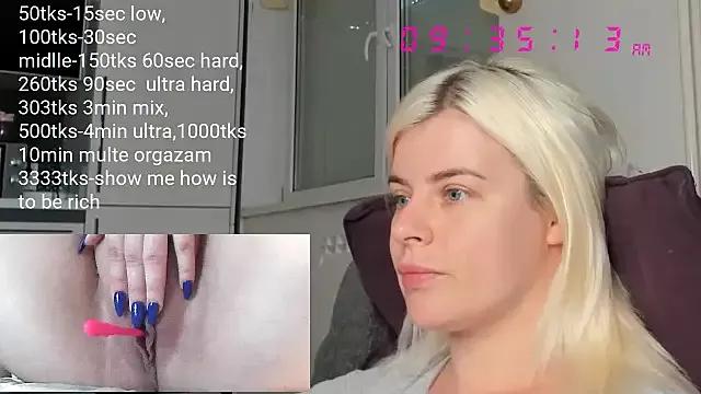 queenofthenighttt from StripChat