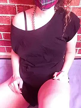 Queenovastra from StripChat