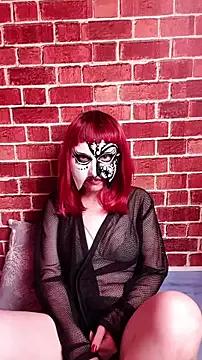 Queenovastra from StripChat is Freechat