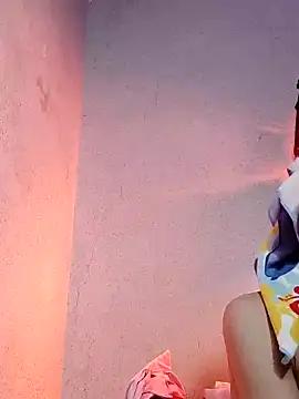 QueenSoreal from StripChat