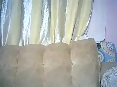 Queenxqu from StripChat