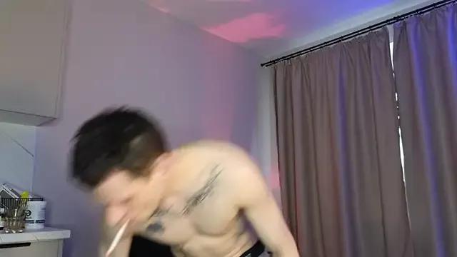 R1mmo__ from StripChat