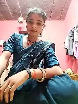 R_Roshni from StripChat is Freechat