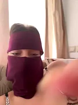 Rabroba89six from StripChat