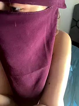 Rabroba89six from StripChat