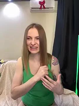 Explore our live girls sluts from our Custom and Multi clubs and checkout exclusive access to highly interactive content, such as shape, hair, titties, pussy type and many more.