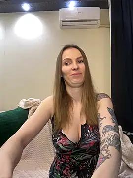 Explore our live girls sluts from our Custom and Multi clubs and checkout exclusive access to highly interactive content, such as shape, hair, titties, pussy type and many more.