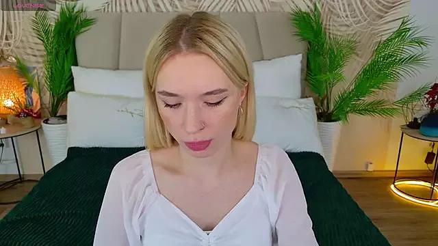 RachelColon from StripChat is Freechat