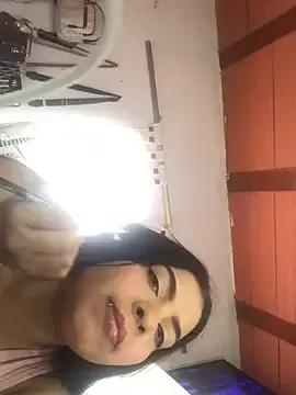 Rachellcooperrr from StripChat is Freechat