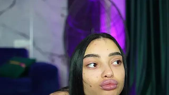 RachelRavee from StripChat is Freechat