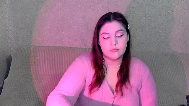 Explore our live girls sluts from our Custom and Multi clubs and checkout exclusive access to highly interactive content, such as shape, hair, titties, pussy type and many more.