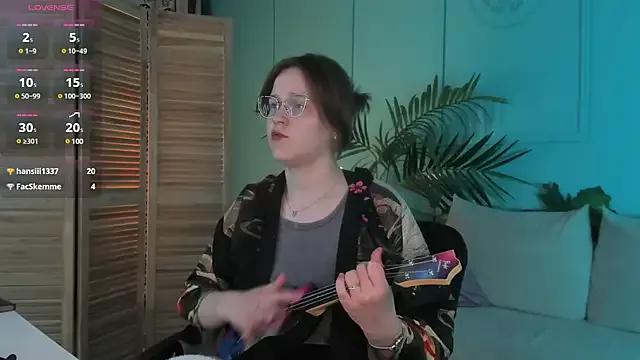 Rada_Woods from StripChat