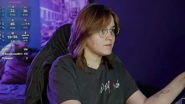 Rada_Woods from StripChat