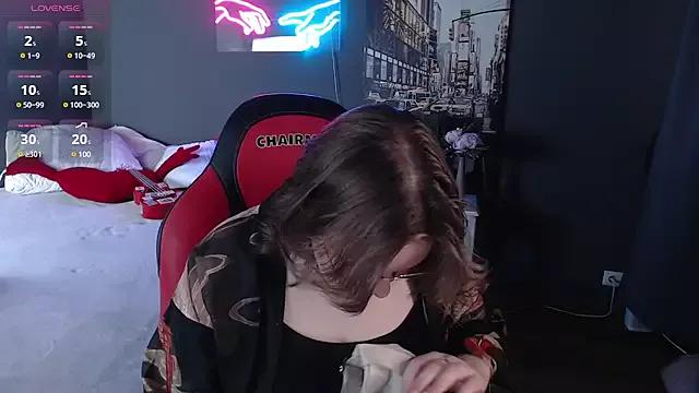 Rada_Woods from StripChat