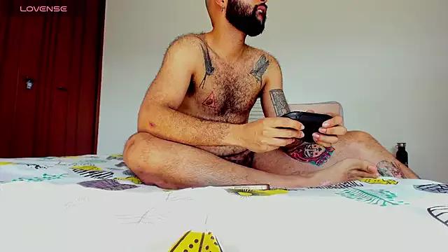 RafaelInkstone from StripChat is Freechat