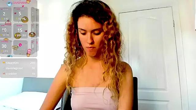 Explore our live girls sluts from our Custom and Multi clubs and checkout exclusive access to highly interactive content, such as shape, hair, titties, pussy type and many more.