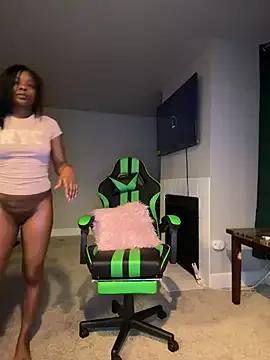 RainFallzxxz from StripChat is Freechat