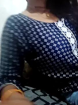 RANI_TANI from StripChat is Freechat