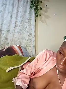 Ranny18l from StripChat