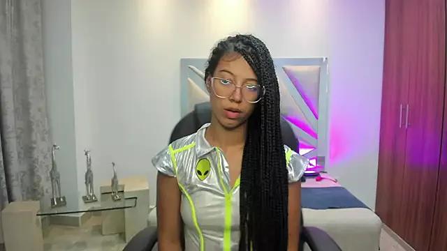 raven_stonee from StripChat is Freechat