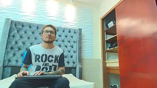 RavenandCody from StripChat is Freechat