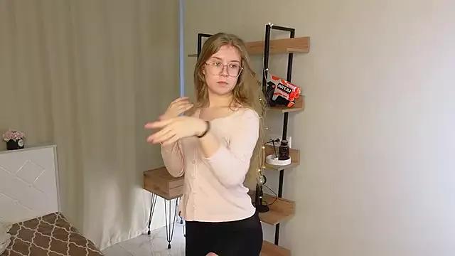 RavenPante webcams show profile image 