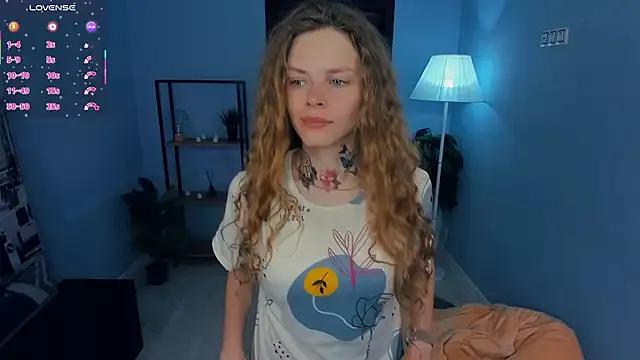 RayaNenlia from StripChat