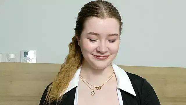 Rebecca_Lace from StripChat