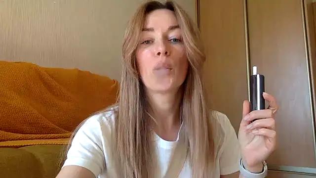 RebeccaMartinez from StripChat