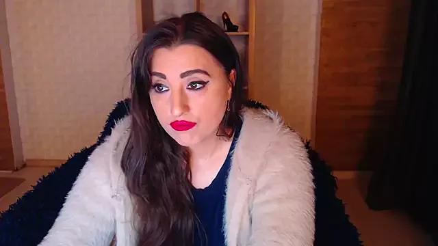 Explore our live girls sluts from our Custom and Multi clubs and checkout exclusive access to highly interactive content, such as shape, hair, titties, pussy type and many more.